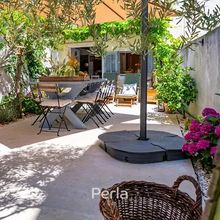 Holiday home Charming House Lillian Near Medulin And Beautiful *