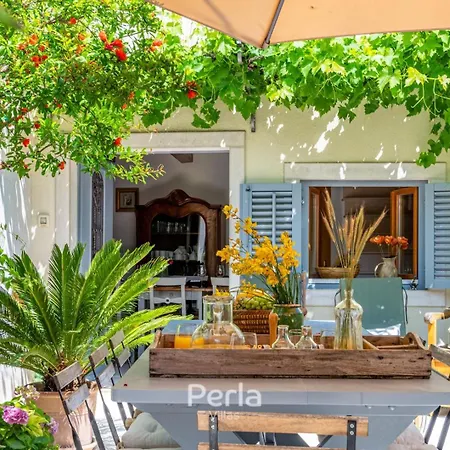 Charming House Lillian Near Medulin And Beautiful *