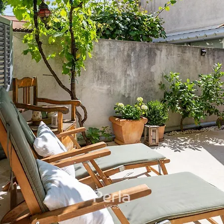 Charming House Lillian Near Medulin And Beautiful Casa vacanze *